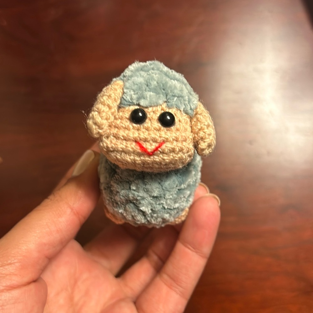 Handmade sheep  🐑 keychain bag charm